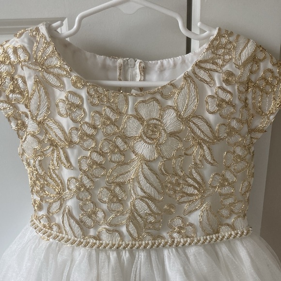Beautiful formal off white and gold dress - Picture 2 of 3